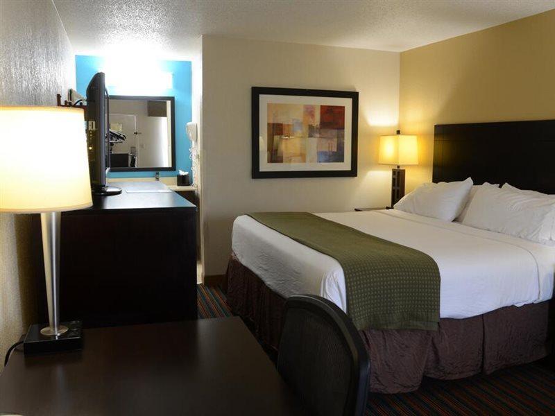 Baymont By Wyndham Nashville Airport Exteriör bild