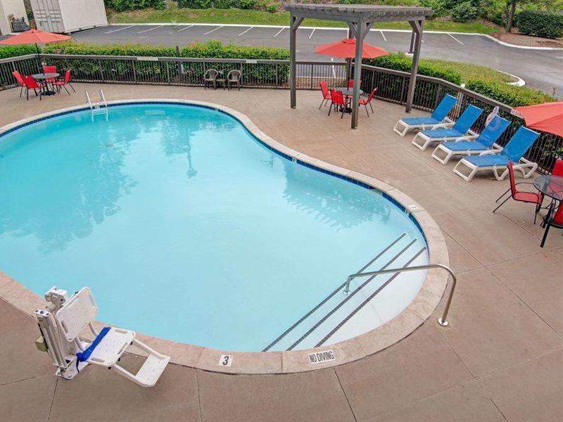 Baymont By Wyndham Nashville Airport Exteriör bild