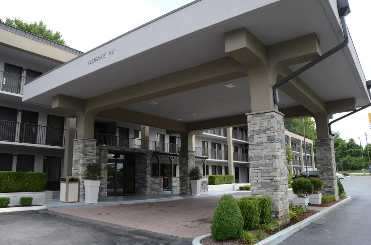 Baymont By Wyndham Nashville Airport Exteriör bild